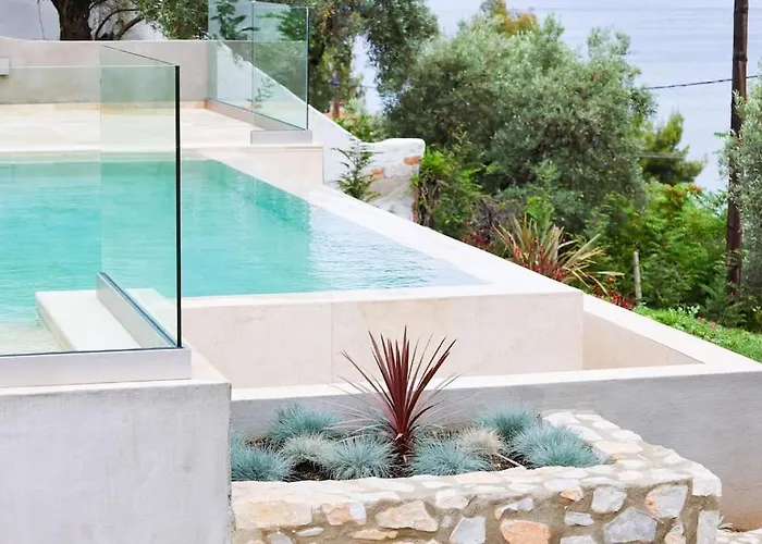 Ftelia Oasis,skiathos * Megali Ammos (Skiathos)