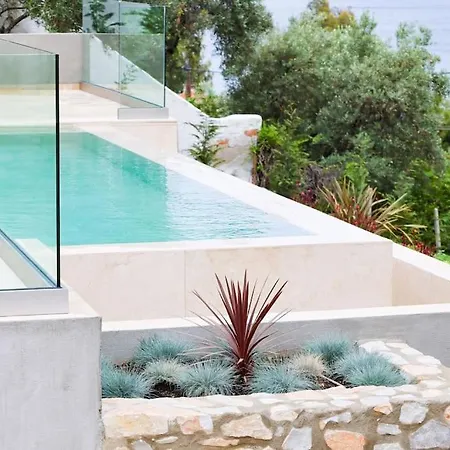 Ftelia Oasis,skiathos * Megali Ammos (Skiathos)