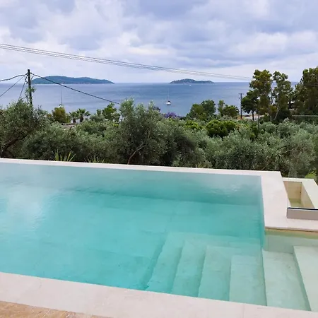 Villa Ftelia Oasis,skiathos